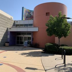 LA County Library - East Los Angeles Library