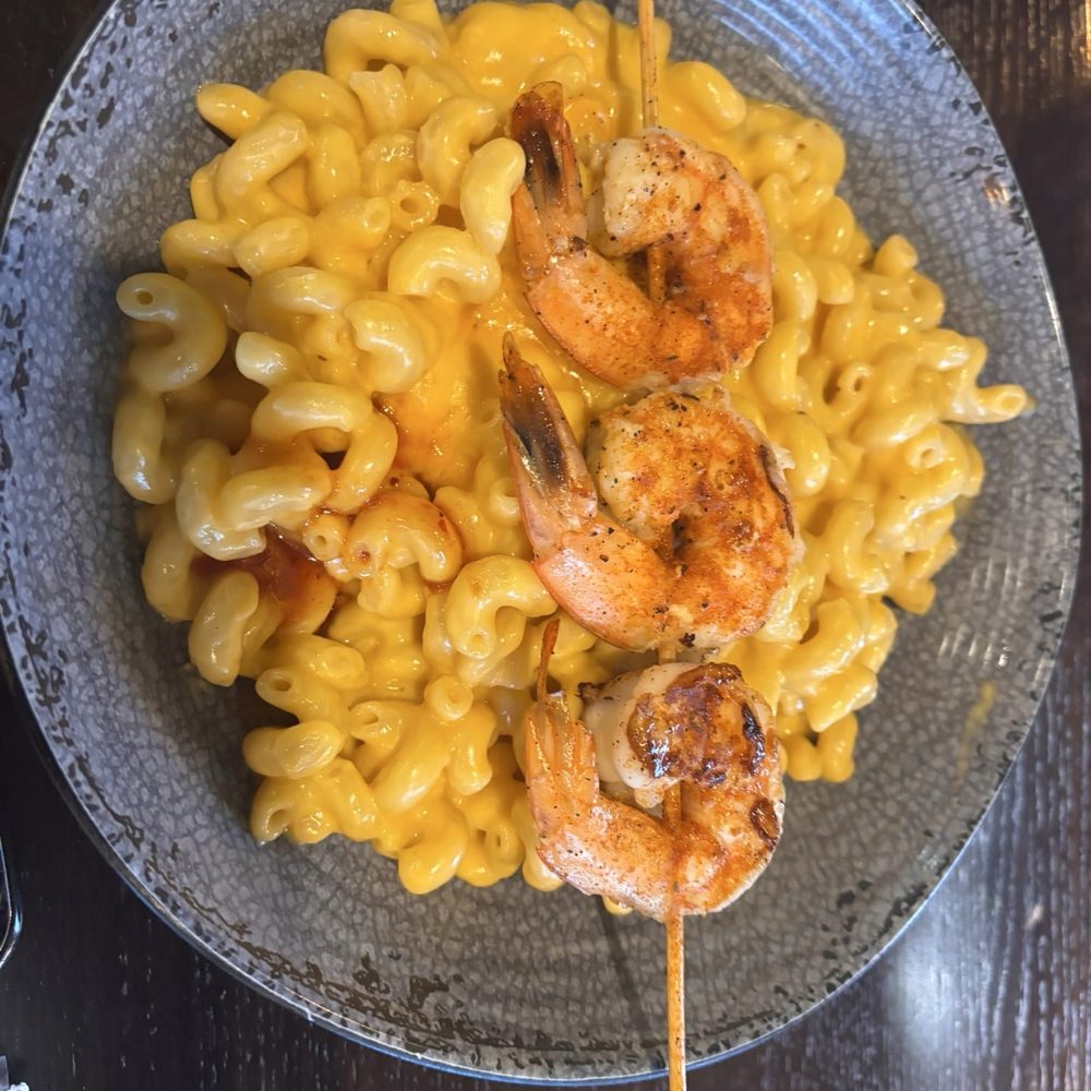 Boulder’s Bar & Grill - Mac and cheese with shrimp - Salad Near Me - High Point, North Carolina Boulder’s Bar & Grill - Mac and cheese with shrimp - Salad Near Me - High Point, North Carolina