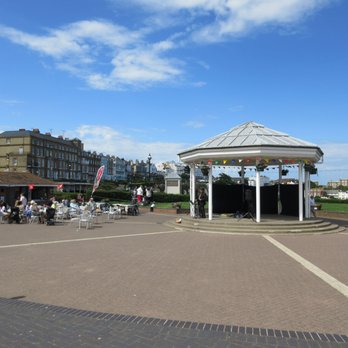 Viking Bay - Live Music - Beaches Near Me - Broadstairs, KEN