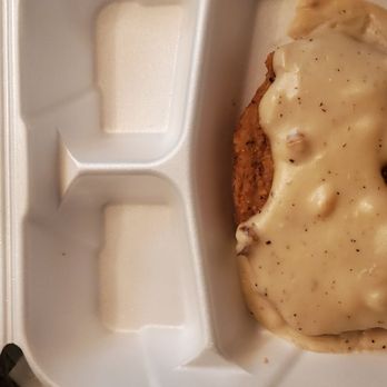 Bob's Big Boy - Country fried steak with gravy... Small portion of meat mainly just breading. - American Near Me - Norco, California