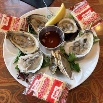 Pisces Rising - Blue point oysters - Seafood Near Me - Mount Dora, Florida Pisces Rising - Blue point oysters - Seafood Near Me - Mount Dora, Florida