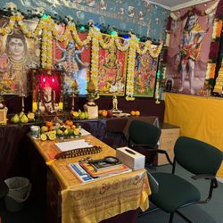 Quang Vinh Restaurant - Astrologer psychic