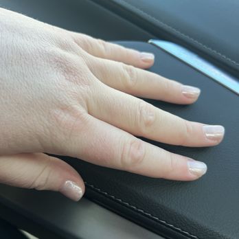New Looks Salon - Nail Salons Near Me - La CaƱada Flintridge, California New Looks Salon - Nail Salons Near Me - La CaƱada Flintridge, California