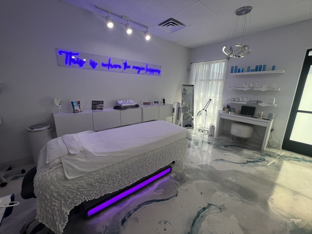 Premier Aesthetics Logo