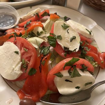 Rini's Restaurant & Wine Bar - Italian Near Me - Elmsford, New York Rini's Restaurant & Wine Bar - Italian Near Me - Elmsford, New York
