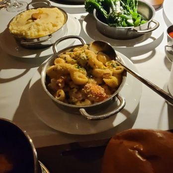 BlueBlood Steakhouse - Steakhouses Near Me - Toronto, Ontario