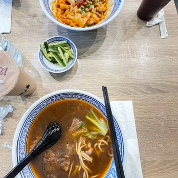 Duan's Kitchen - Top:  Tomato sauce fry noodles Bottom:  Braised beef shank and tenden - Noodles Near Me - Fremont, California