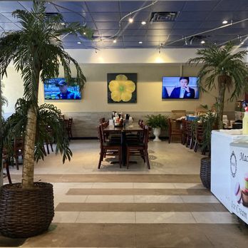 Saigon Eden - Interior - Vietnamese Near Me - Alhambra, California