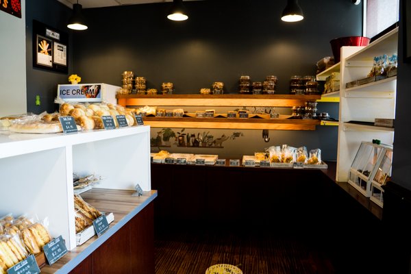 Bon Appetit Bakery & Cafe by null