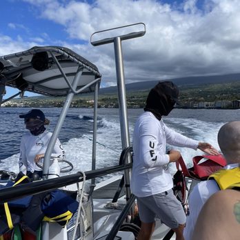 UFO Parasail - The crew - Boat Charters Near Me - Lahaina, Hawaii UFO Parasail - The crew - Boat Charters Near Me - Lahaina, Hawaii
