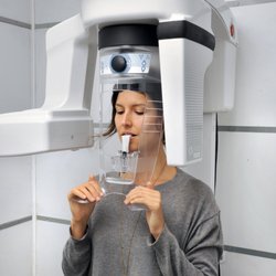 Clínica Dental Puyuelo - Sala ortopantomografía