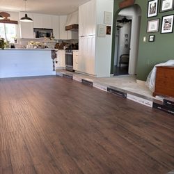 A & R Flooring