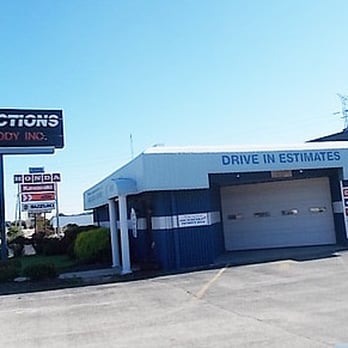 Caliber Collision - North location on 76th Street - Body Shops Near Me - St Francis, Wisconsin Caliber Collision - North location on 76th Street - Body Shops Near Me - St Francis, Wisconsin
