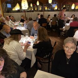 Casa Mia Trattoria - Busy night