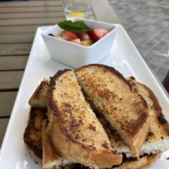 Lake Park Diner - Kids French toast sticks - New American Near Me - Naples, Florida Lake Park Diner - Kids French toast sticks - New American Near Me - Naples, Florida