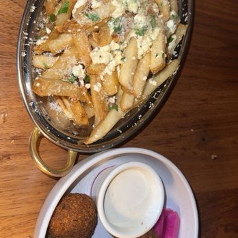 Ammatoli - Falafel and Mediterranean Fries - Mediterranean Near Me - Long Beach, California