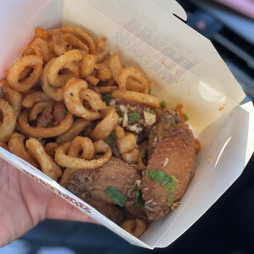 Lemon Crab - Salt and Pepper Chicken Wings (8pcs) - Seafood Near Me - Hayward, California Lemon Crab - Salt and Pepper Chicken Wings (8pcs) - Seafood Near Me - Hayward, California