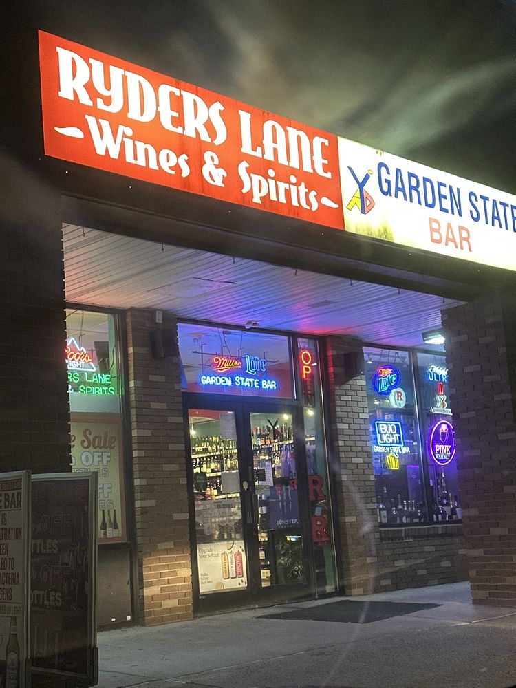 Ryders Lane Wines & Spirits Logo
