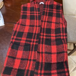 Mimi's Boutique SoCal - Hooded, vest sweater I purchased (length is middle of thigh)