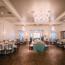 Estate - Reception in beautiful ballroom