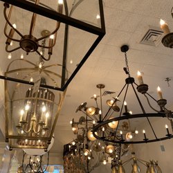 Graham's Living - Perfect for foyers and dining