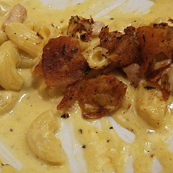 10 Barrel Brewing - West Side Bend - What is left of my AMAZING Mac & Cheese - Brewpubs Near Me - Bend, Oregon 10 Barrel Brewing - West Side Bend - What is left of my AMAZING Mac & Cheese - Brewpubs Near Me - Bend, Oregon