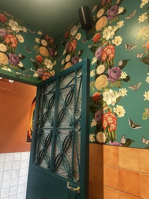 Las Carnitas Uruapan by null