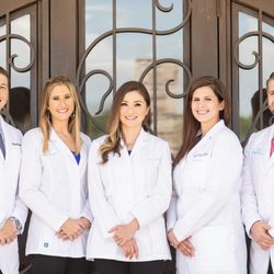 A Brighter Smile Dental Care - Dr. M. Wiesner, Dr. K. Fair, Dr. T. Wiesner, Dr. E. Newell, Dr. A. Brouillette