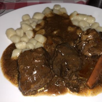 L'Escalinada - Beef stew with gnocchi - Nicoise Near Me - Nice, 06