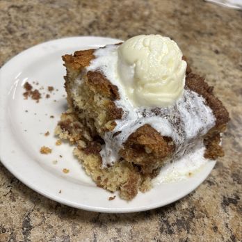 Carolyn's Cafe - Coffee Cake - Breakfast & Brunch Near Me - Redlands, California