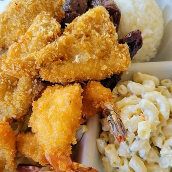 Kurtistown Cafe - Seafood plate - Hawaiian Near Me - Kurtistown, Hawaii