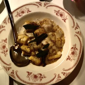 Sammie’s - Gnocchi di Nonna Rita - Italian Near Me - Austin, Texas