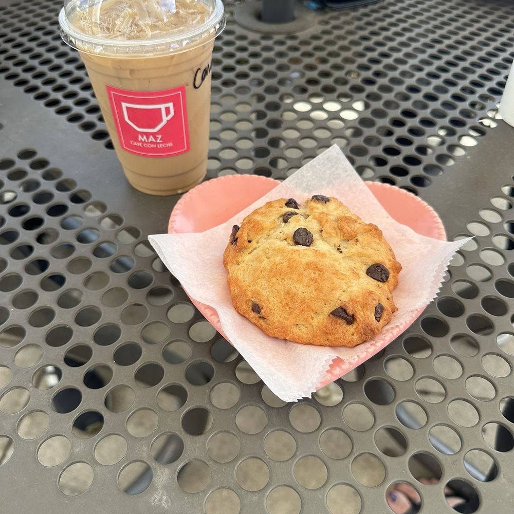 Maz Café - Chocolate Chip Scone & Galletas Coffee - Cafes Near Me - Santa Ana, California Maz Café - Chocolate Chip Scone & Galletas Coffee - Cafes Near Me - Santa Ana, California
