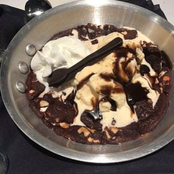 The Vine - Red velvet cookie skillet - Cocktail Bars Near Me - Elkhart, Indiana