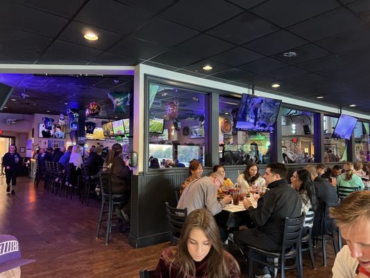 MJ's at Buttonwood Manor by null