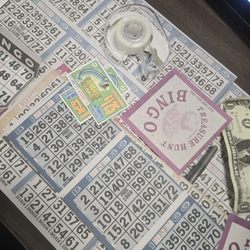 Bingo Magic of Lake Worth - Getting ready to play