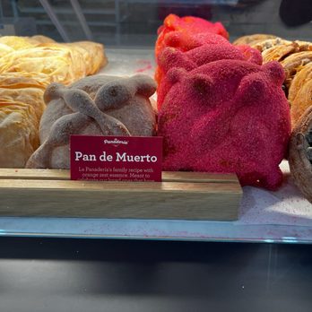 La Panadería Bakery Café - Pastries - Bakeries Near Me - San Antonio, Texas