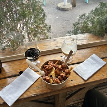Messorem Bracitorium - Poutine - Breweries Near Me - Montreal, Quebec Messorem Bracitorium - Poutine - Breweries Near Me - Montreal, Quebec