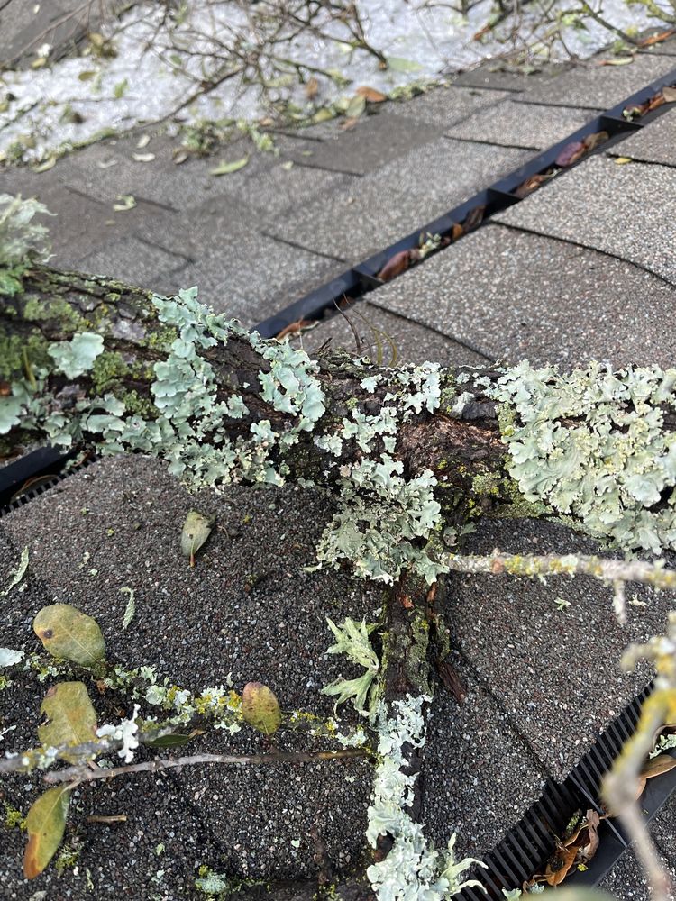 Slide of Matthew Lorand Roofing