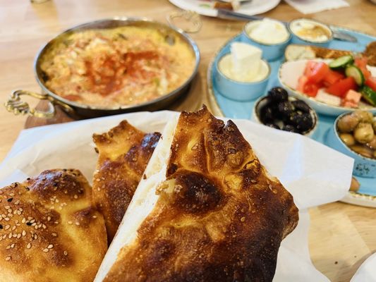 Nahita Bakery by null