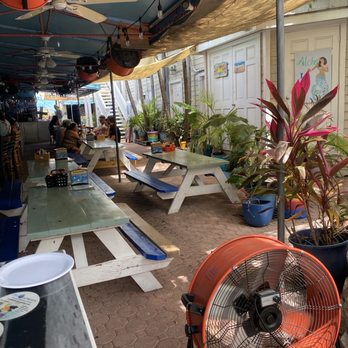 Kaya Island Eats - Backyard bar area - Caribbean Near Me - Key West, Florida