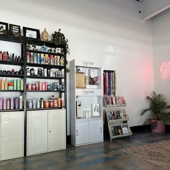 Hair On Earth - Waiting Area - Hair Stylists Near Me - Tallahassee, Florida Hair On Earth - Waiting Area - Hair Stylists Near Me - Tallahassee, Florida