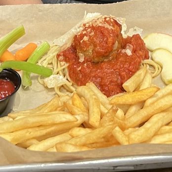 Barnwood - Manteca - Kids pasta and meatball - Barbeque Near Me - Manteca, California Barnwood - Manteca - Kids pasta and meatball - Barbeque Near Me - Manteca, California