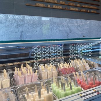 Rise Uptown Hotel - Complimentary popsicles upon check-in - Hotels Near Me - Phoenix, Arizona Rise Uptown Hotel - Complimentary popsicles upon check-in - Hotels Near Me - Phoenix, Arizona