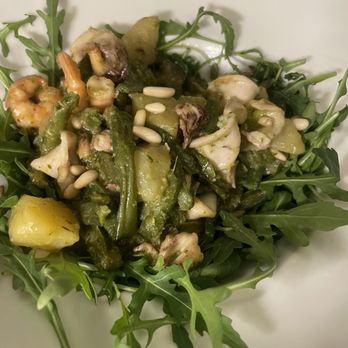 andry - Seafood warm salad - Seafood Near Me
