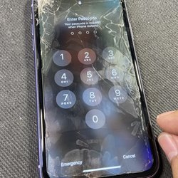 iRestore Cracked Screen Help - IPhone 11 cracked screen. We can fix issues even when other shops said it was too far gone