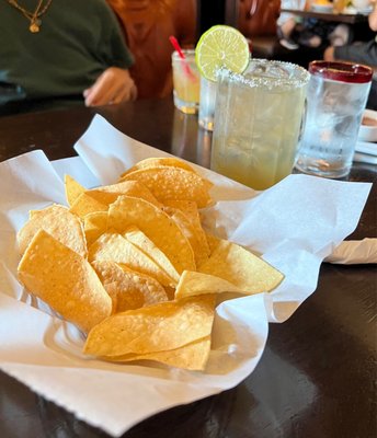 Los Compadres Restaurant by null