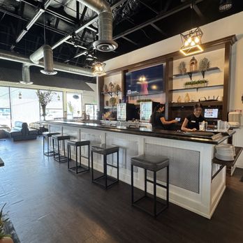 Baba Ali Grill - Beautiful bar seating area - Mediterranean Near Me - Murrieta, California
