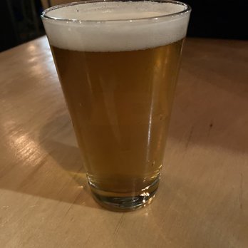 The Hornet - Hazy IPA - American Near Me - Denver, Colorado