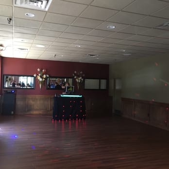 Fong's Restaurant & Bar - Dance floor area - Chinese Near Me - Prior Lake, Minnesota Fong's Restaurant & Bar - Dance floor area - Chinese Near Me - Prior Lake, Minnesota